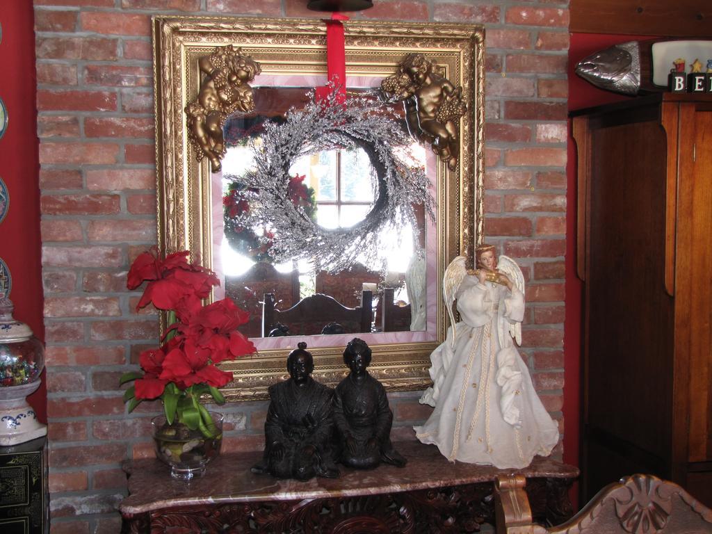 Shambhala Bed And Breakfast Buckhorn Exterior foto